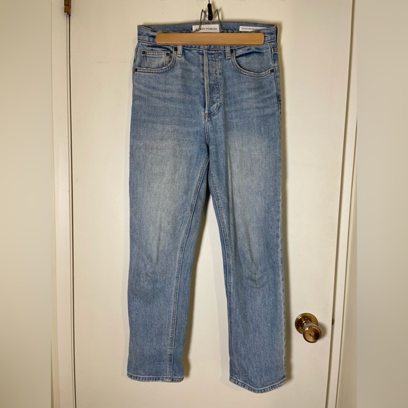 Denim Forum - The Arlo High Rise Straight 26L - Picture 2 of 4